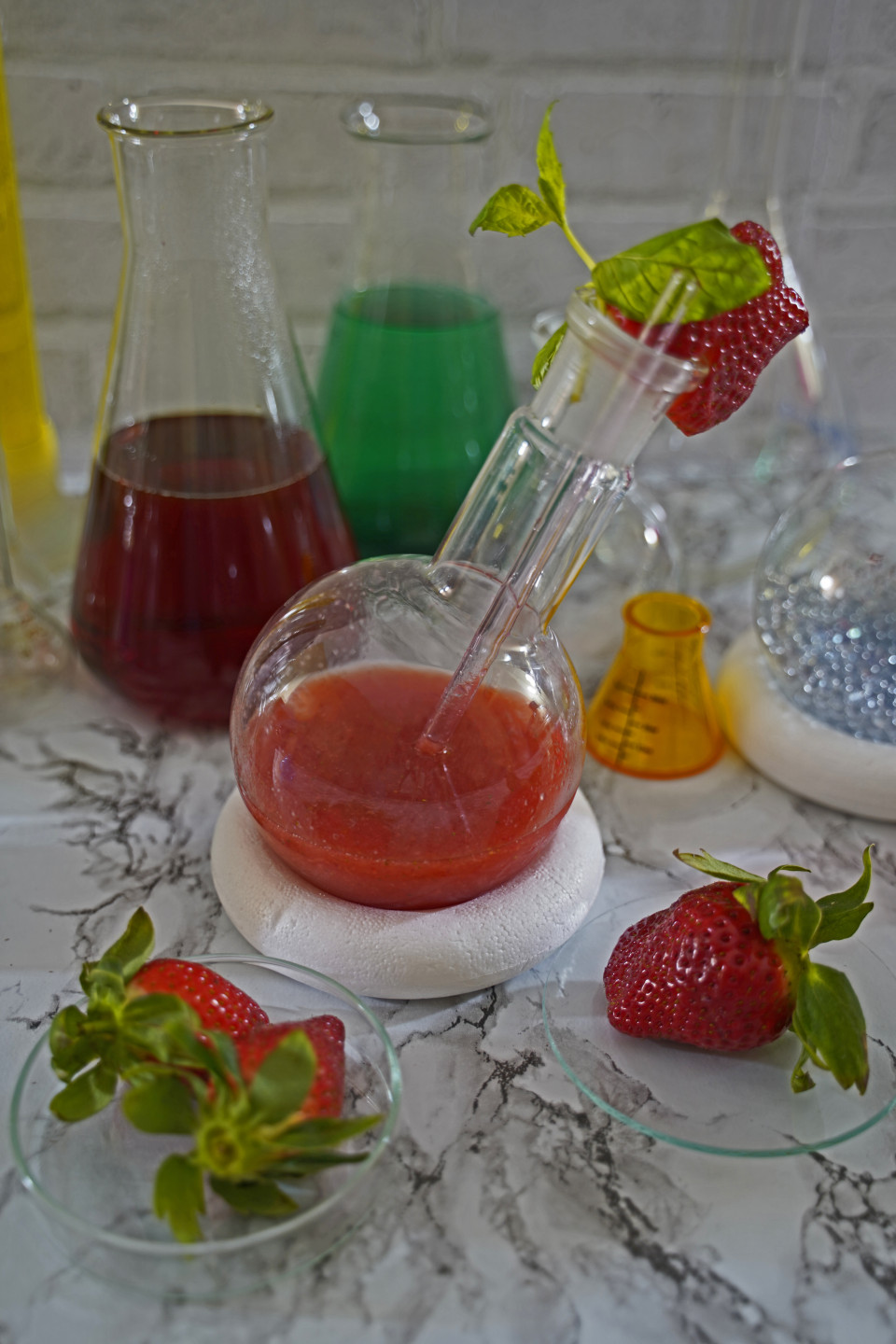 Bio Erdbeer-Cocktail mit Rum