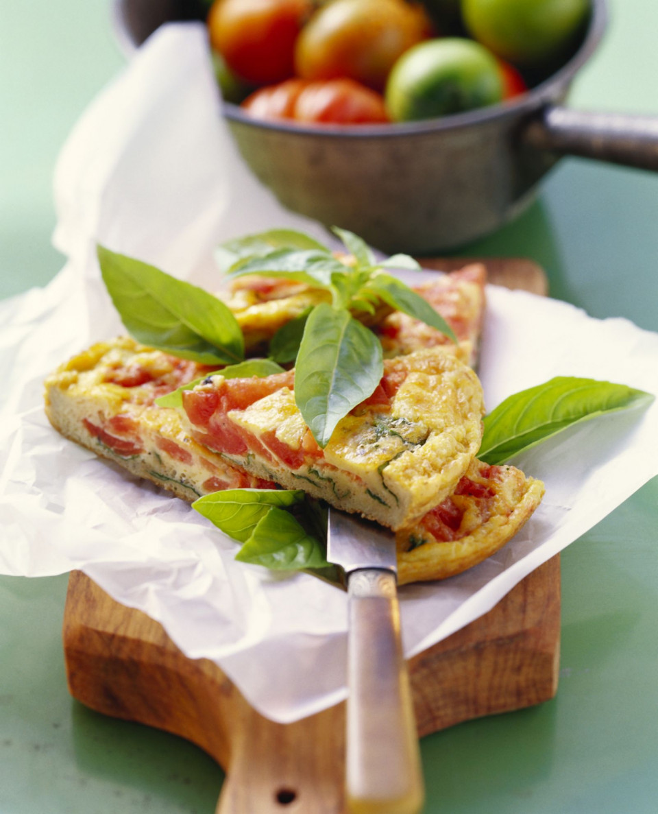 Bio Tomaten-Basilikum-Omelett