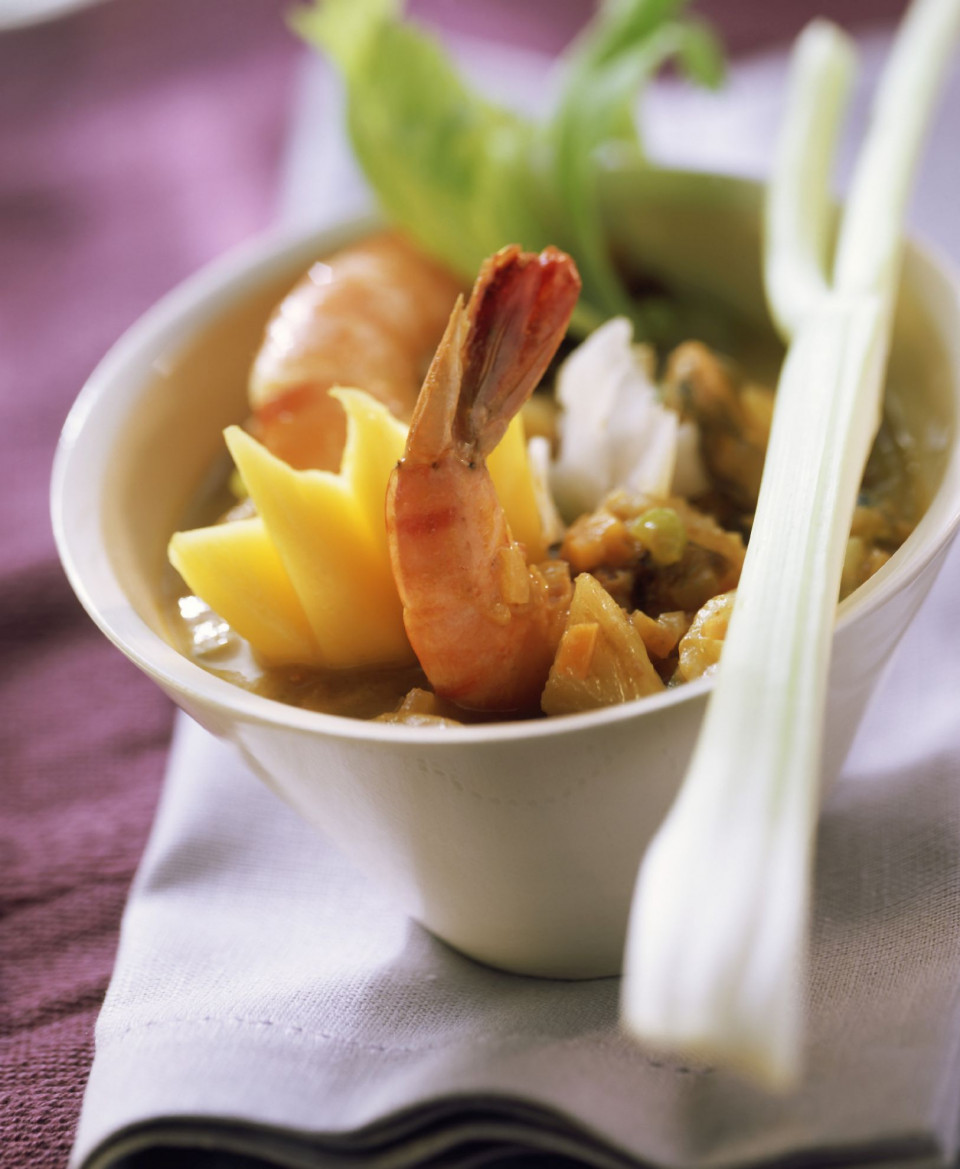 Bio Curry mit Meeresfrüchten, Shrimps und Mango