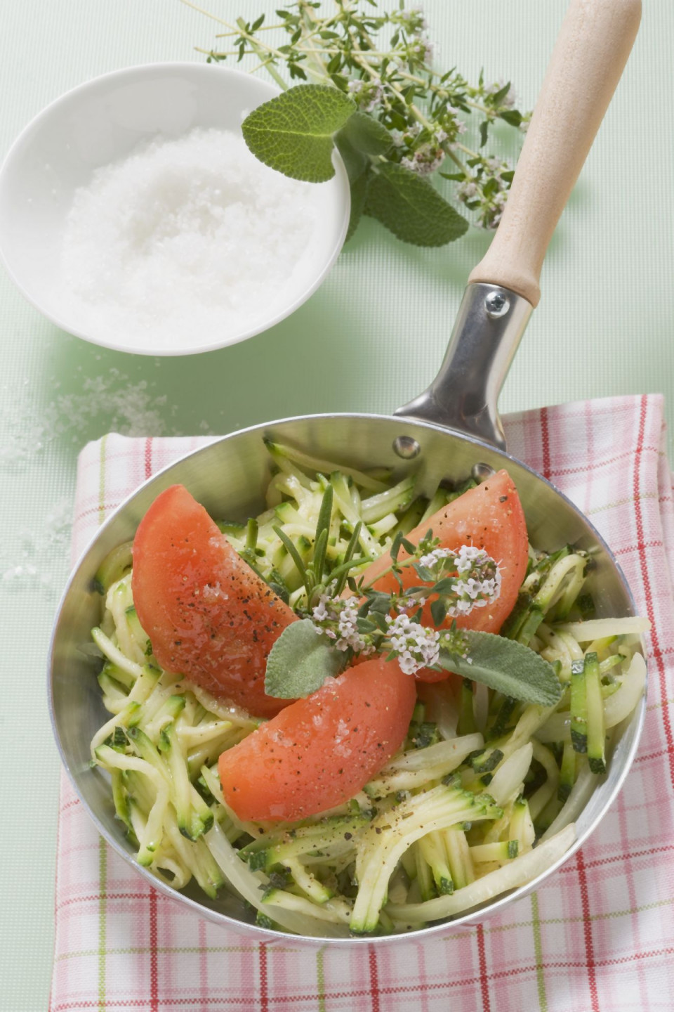 Bio Zucchini-Tomaten-Gemüse