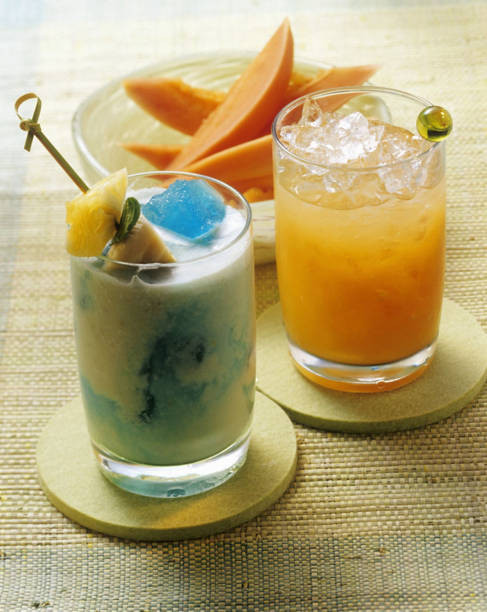 Bio Frucht-Cocktail mit Curaçao